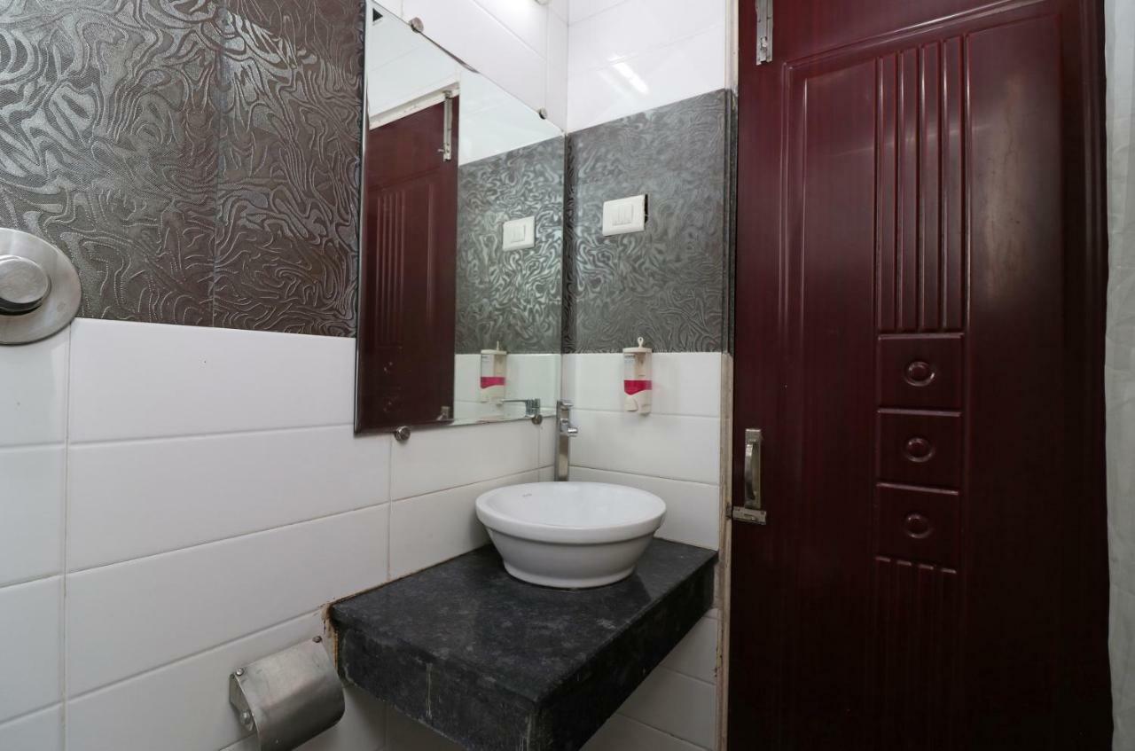Oyo 22034 Hotel Kanisshk International Rourkela Exterior photo